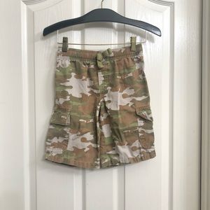 Gymboree cameo boys shorts size 8